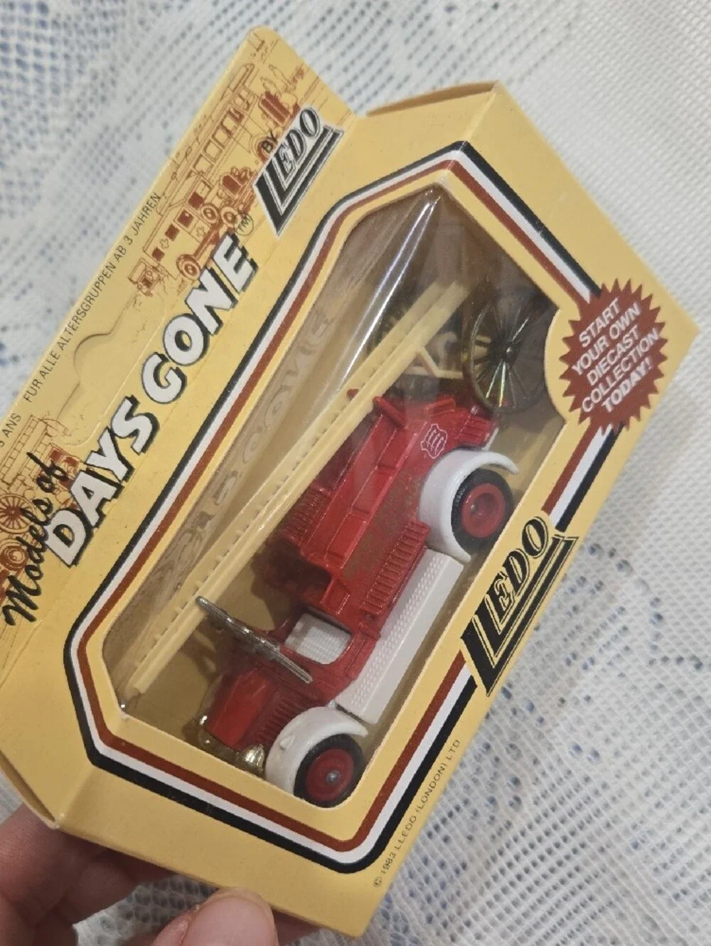 N/A authentic diecast
